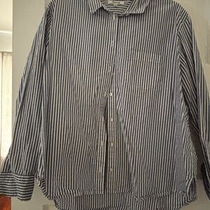 Madewell Blue and White Casual Button Down Shirt